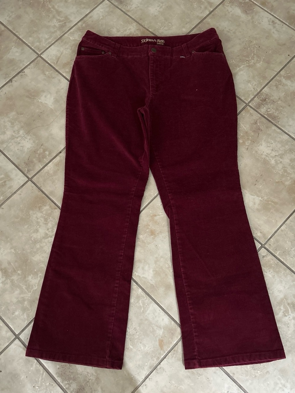 Women's St. John’s Bay Maroon Corduroy Bootcut Pants Sz 14p